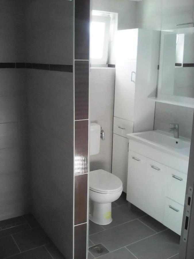 Apartmani Pavkovic Stari Mikanovci المظهر الخارجي الصورة